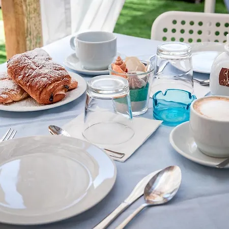 La Smeralda - Boutique Rooms And Breakfast Golfo Aranci Esterno foto
